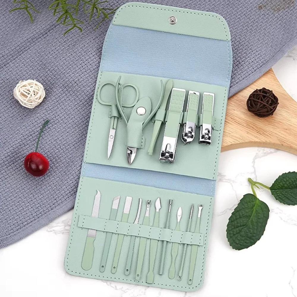A must-have at home, a 16-piec - Men'S Grooming Must Haves 评论和价格